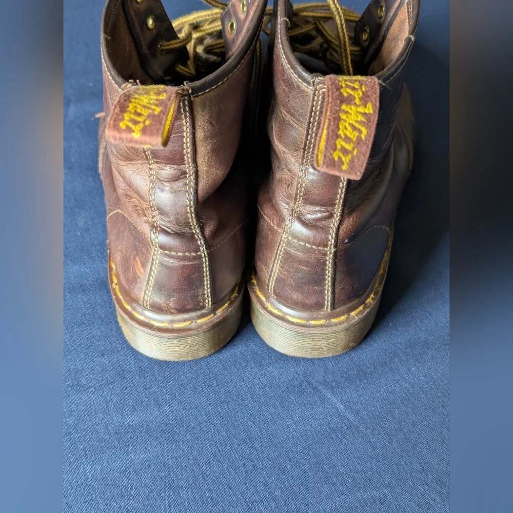 Vintage Dr. Martens 1460 "The Original" Men's Brown Leather Boots SZ. 10 - Picture 3 of 9